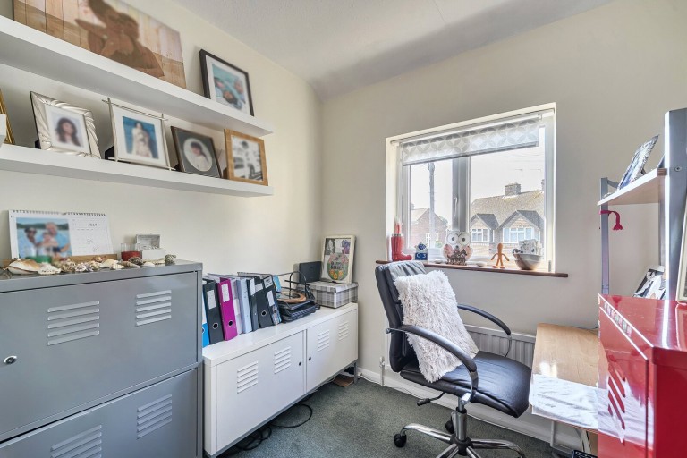 Images for Segrave Close, Weybridge, Surrey