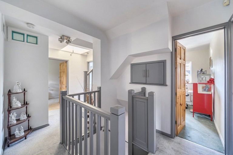 Images for Segrave Close, Weybridge, Surrey