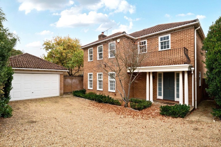 Images for Stoneleigh Park, Weybridge, Surrey