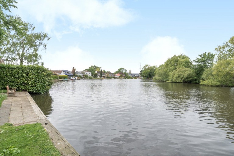 Images for Hamm Court, Weybridge, Surrey