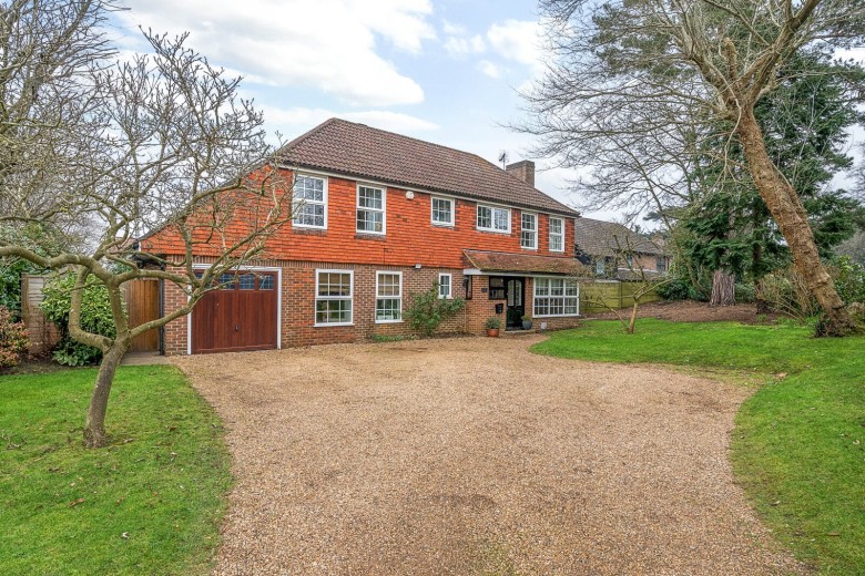 Click the photo for more details of Manor Walk, Weybridge, KT13