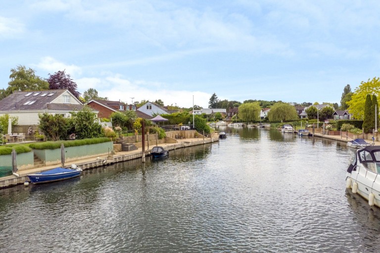 Images for Hamm Court, Weybridge, Surrey