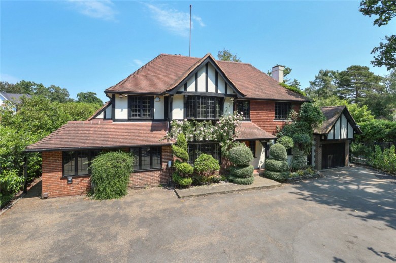 Click the photo for more details of Oatlands Chase, Weybridge, KT13