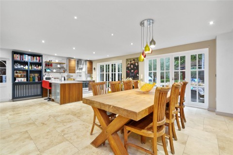 Click the photo for more details of South Ridge, St George's Hill, KT13