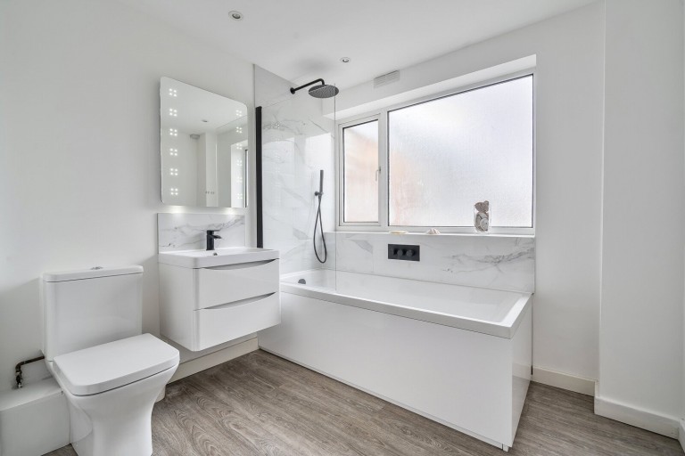 Images for High Point, Weybridge, Surrey