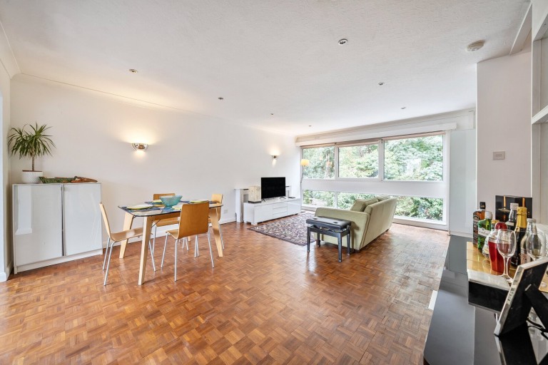 Images for High Point, Weybridge, Surrey