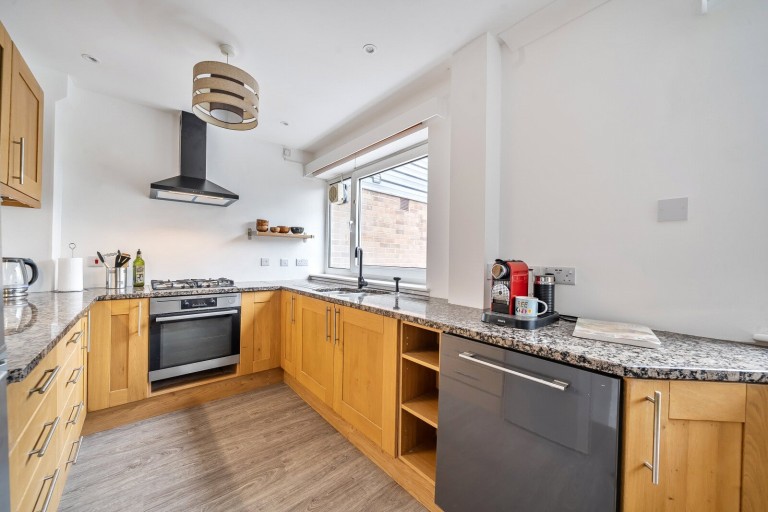 Images for High Point, Weybridge, Surrey