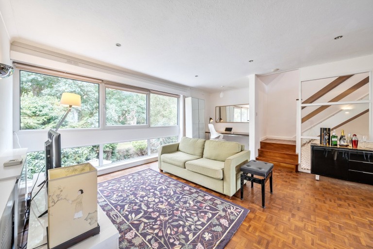 Images for High Point, Weybridge, Surrey