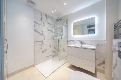 Images for High Point, Weybridge, Surrey