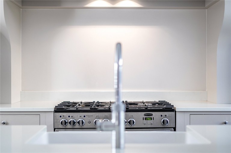 Images for Pine Grove, Weybridge, Surrey