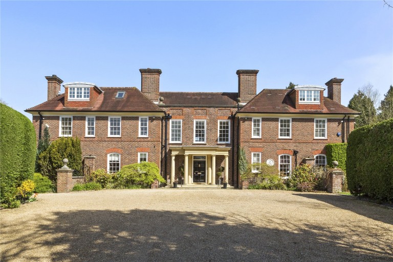 Images for South Ridge, St George's Hill, Surrey