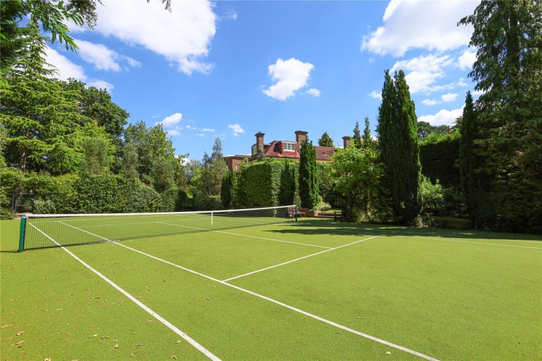 Images for South Ridge, St George's Hill, Surrey