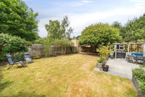 Click the photo for more details of Oatlands Drive, Weybridge, KT13