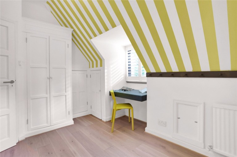 Images for Yaffle Road, St George's Hill, Surrey