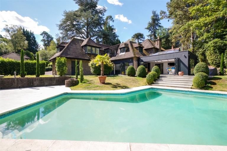 Images for Yaffle Road, St George's Hill, Surrey