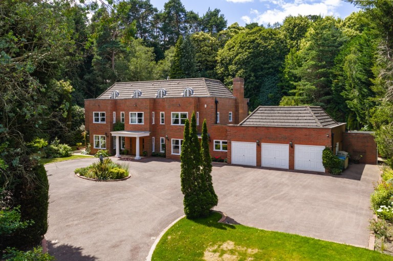 Images for Abbotswood Drive, St George's Hill, Surrey