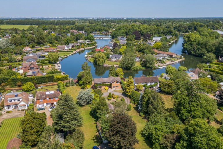 Images for Hamm Court, Weybridge, Surrey