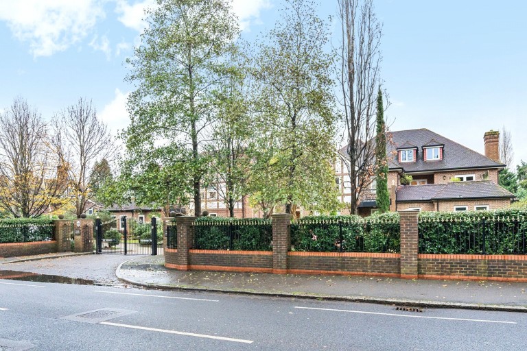 Images for Oatlands Drive, 83 Oatlands Drive, Weybridge, Surrey
