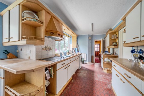 Click the photo for more details of Chaucer Avenue, Weybridge, Surrey