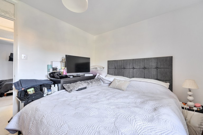 Images for Finnart Close, Weybridge, Surrey