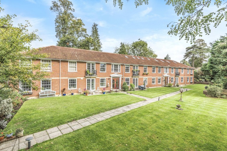 Click the photo for more details of Cobbetts Hill, Weybridge, KT13