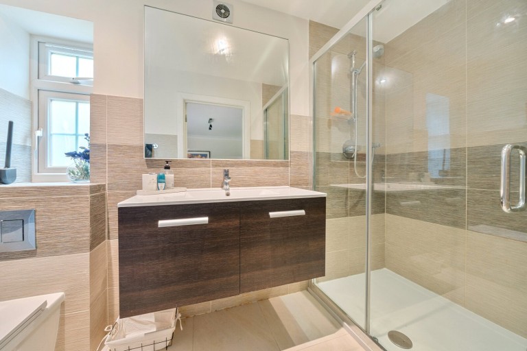 Images for Cobbetts Hill, Weybridge, Surrey