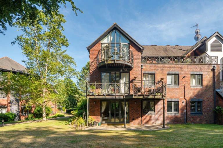 Images for Woburn Hill Park, Woburn Hill, Surrey