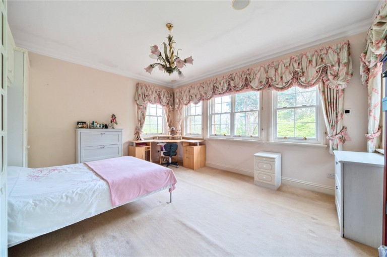 Images for Tor Lane, St George's Hill, Surrey