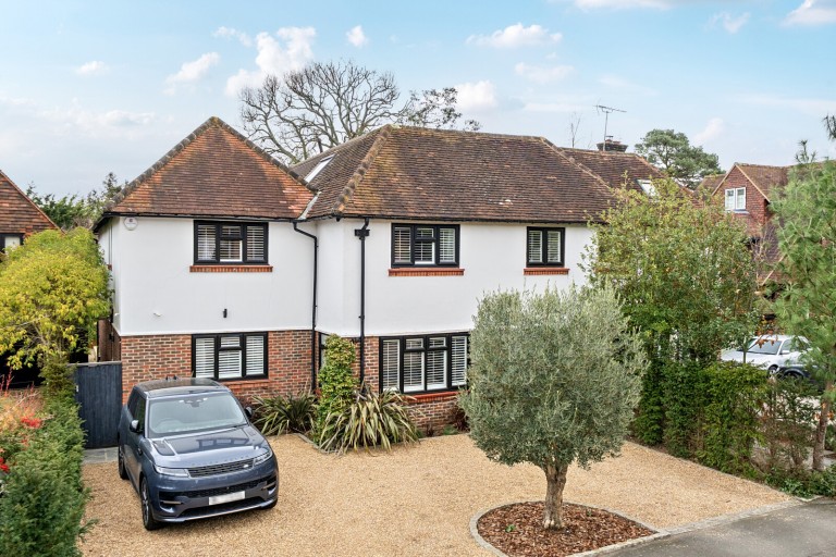 Images for Oatlands Close, Weybridge, Surrey