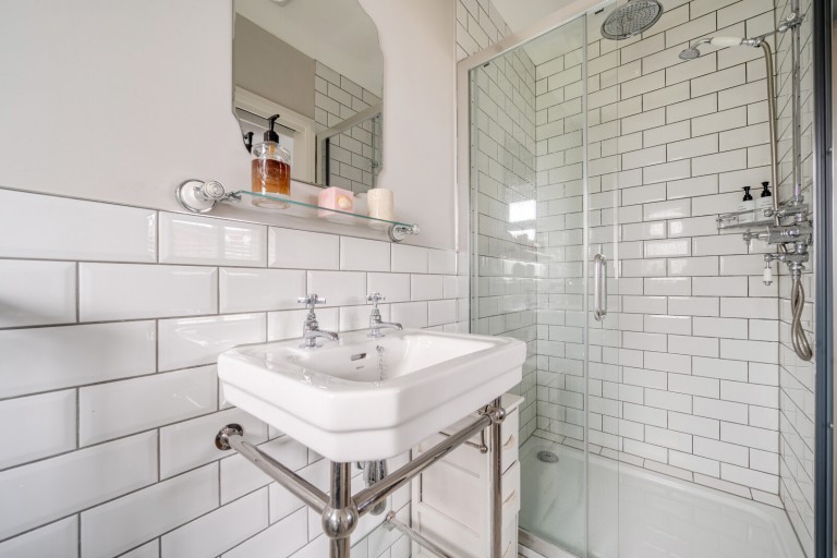 Images for Oatlands Close, Weybridge, Surrey