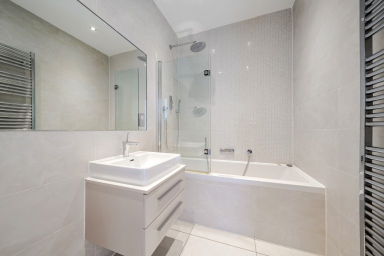 Images for Oatlands Chase, Weybridge, Surrey