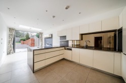 Images for Oatlands Chase, Weybridge, Surrey