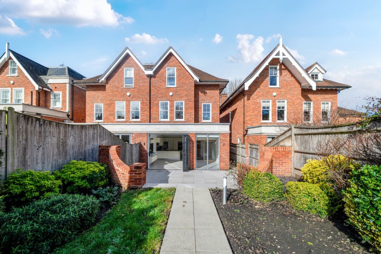 Images for Oatlands Chase, Weybridge, Surrey