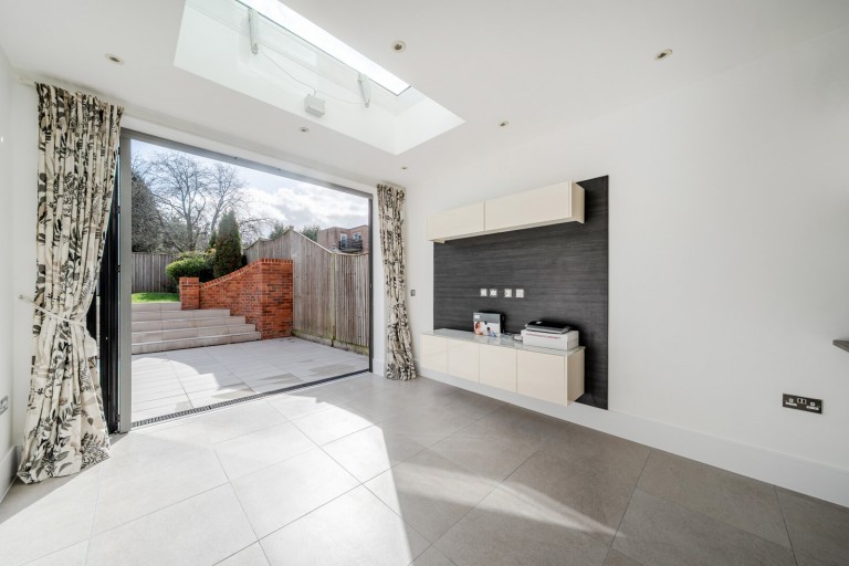 Images for Oatlands Chase, Weybridge, Surrey