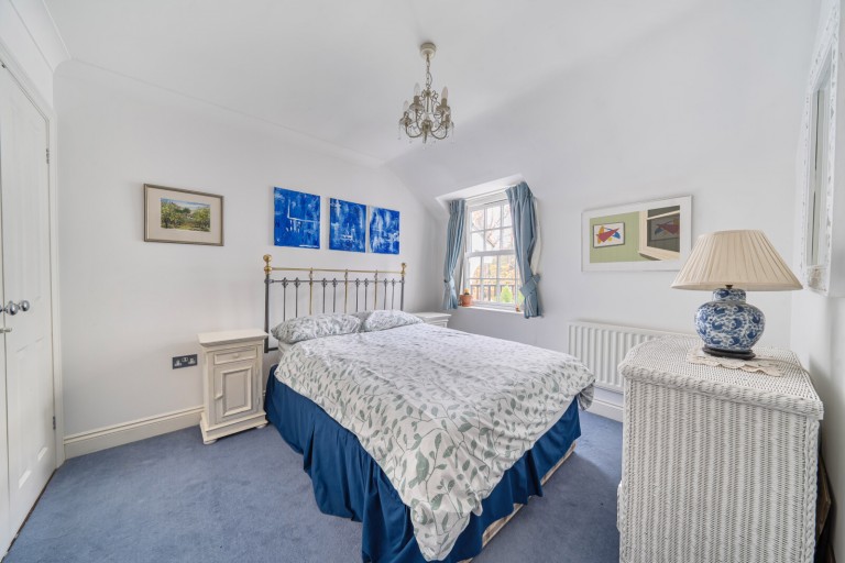 Images for Oatlands Avenue, Weybridge, Surrey