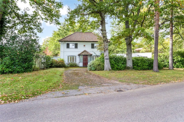 Click the photo for more details of East Road, St George's Hill, Weybridge, KT13