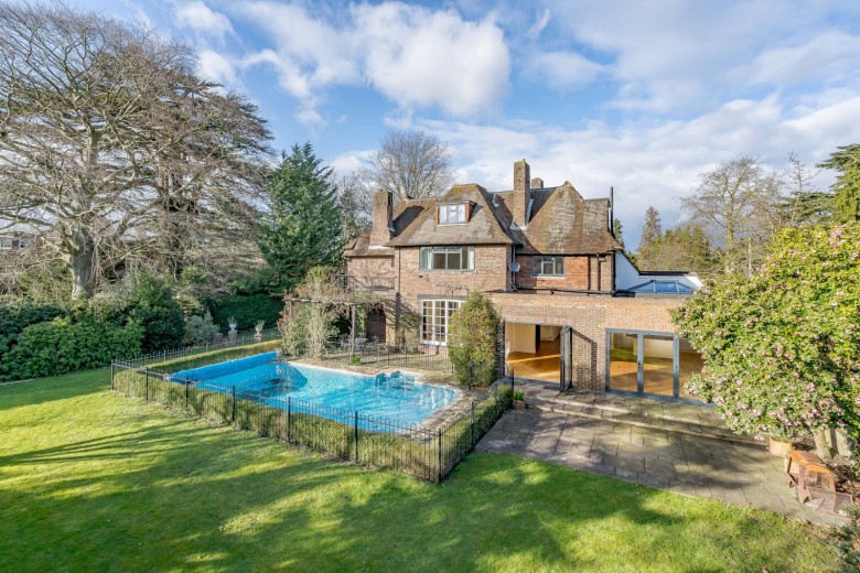 Click the photo for more details of Weybridge Park, Weybridge, KT13