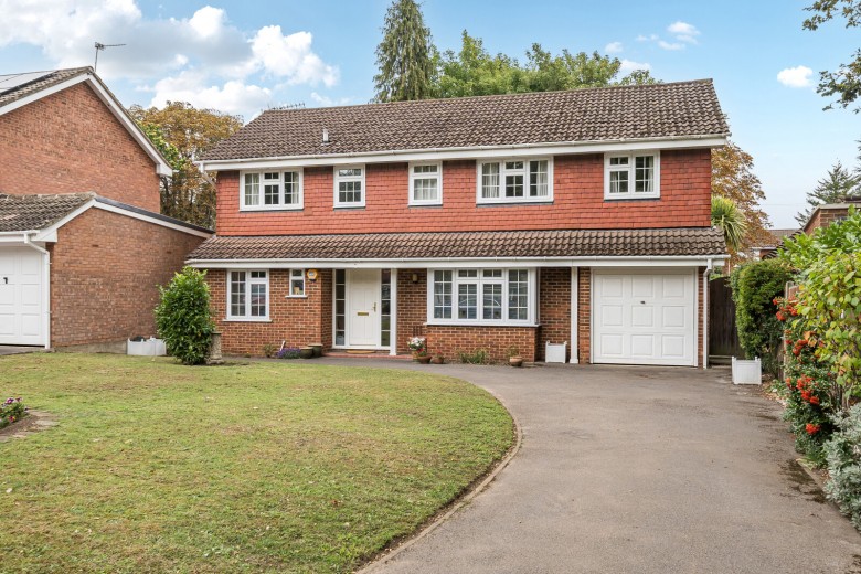 Click the photo for more details of Trelawney Grove, Weybridge, Surrey