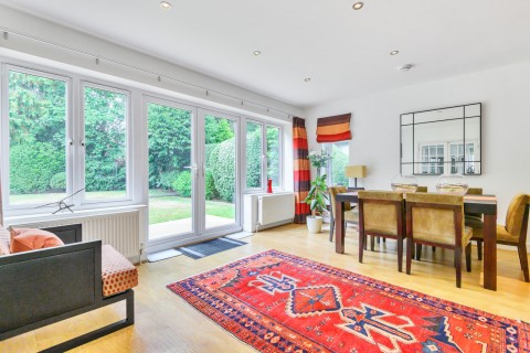 Click the photo for more details of Oatlands Close, Weybridge, KT13