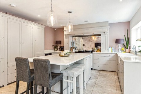 Click the photo for more details of Beechwood Avenue, Weybridge, KT13