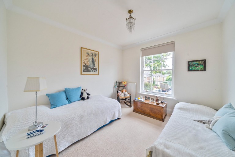 Images for Winterbourne Grove, Weybridge, Surrey