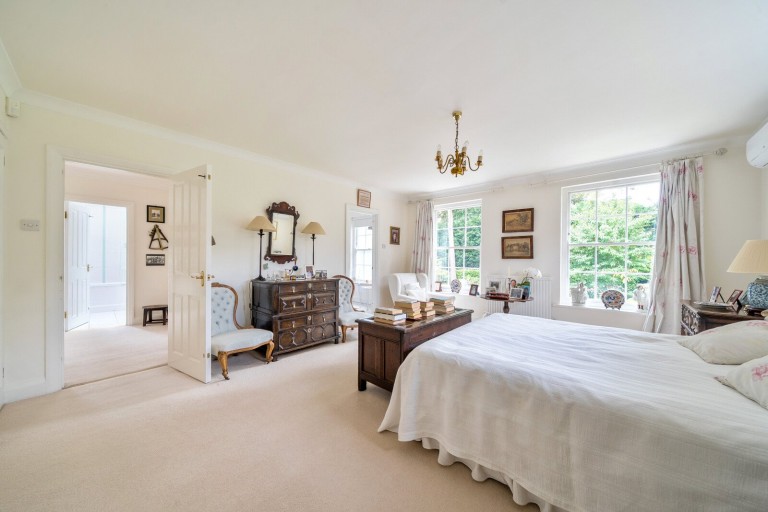 Images for Winterbourne Grove, Weybridge, Surrey