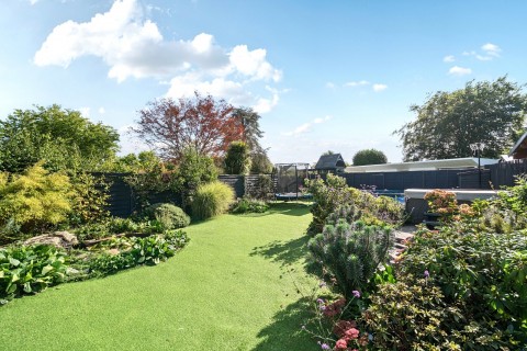 Click the photo for more details of Walton Lane, Weybridge, Surrey