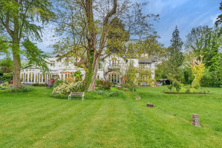 Images for Ferry Lane, Shepperton, Surrey