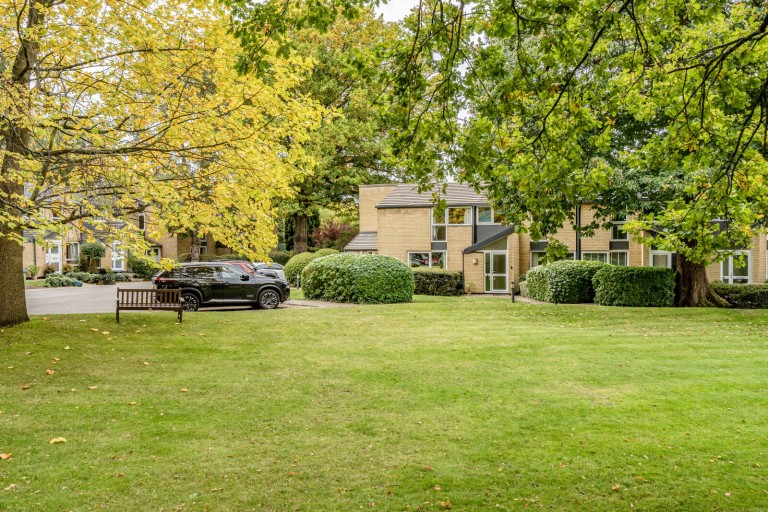 Images for Holme Chase, Weybridge, Surrey