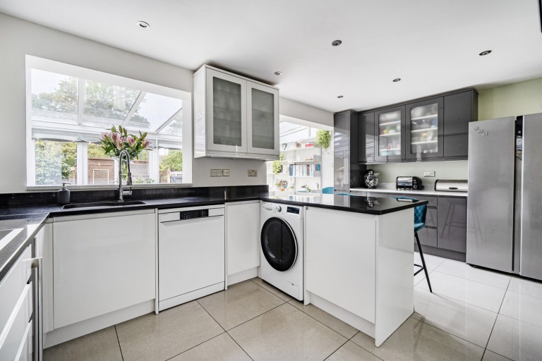 Images for Holme Chase, Weybridge, Surrey