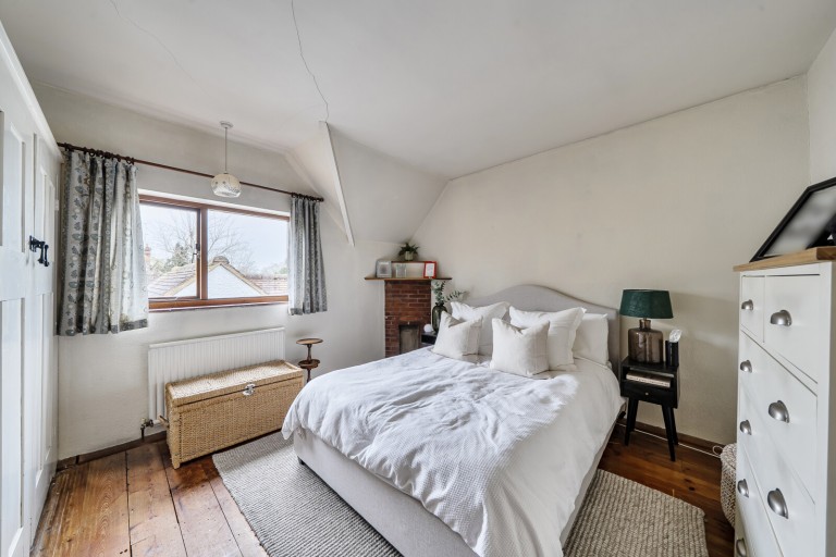 Images for Churchfields Avenue, Weybridge, Surrey