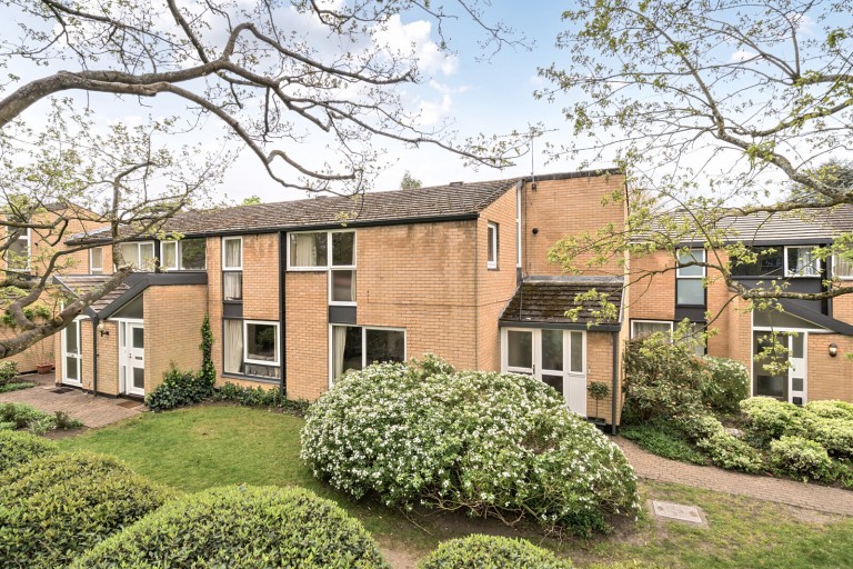 Images for Holme Chase, Weybridge, Surrey