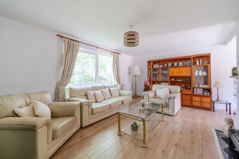 Images for Holme Chase, Weybridge, Surrey