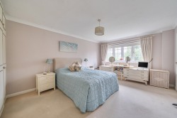 Images for Woodland Grove, Weybridge, Surrey
